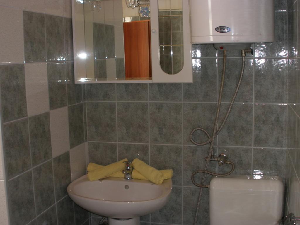 Corry 1 Apartment ราฟนี ห้อง รูปภาพ